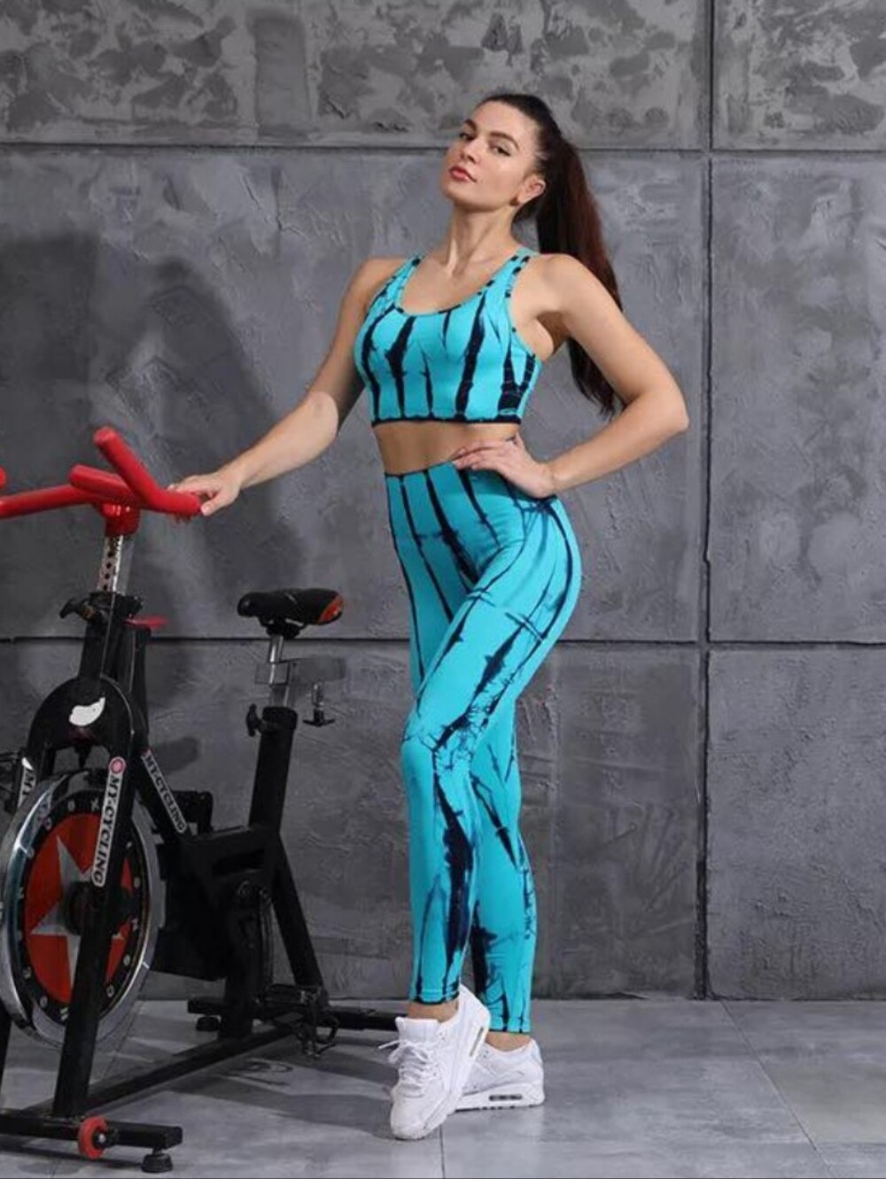 Seamless Workout Set - Teal Tie Dye Highrise Leggings & Strappy Padded Bra